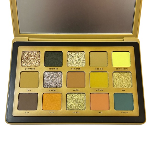 Natasha Denona Yucca Eyeshadow Palette NWT - Picture 2 of 10